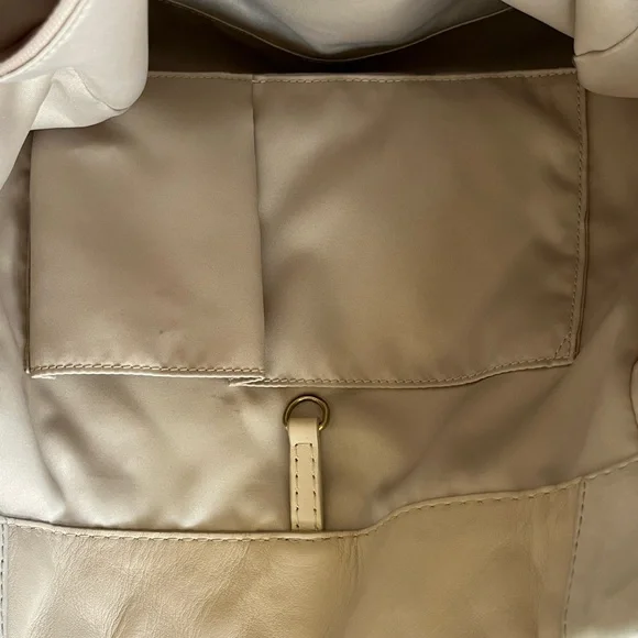 Coach Peyton Bag - Picture 14 of 14